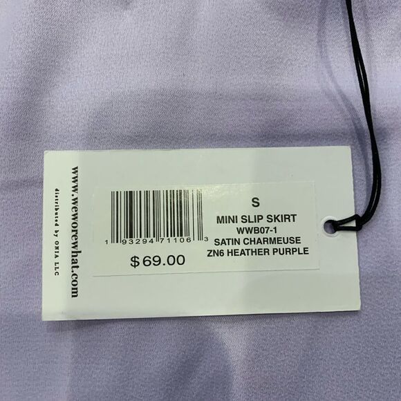 We Wore What NWT Satin Charmeuse Heather Purple Mini Skirt Size Small - Picture 5 of 8